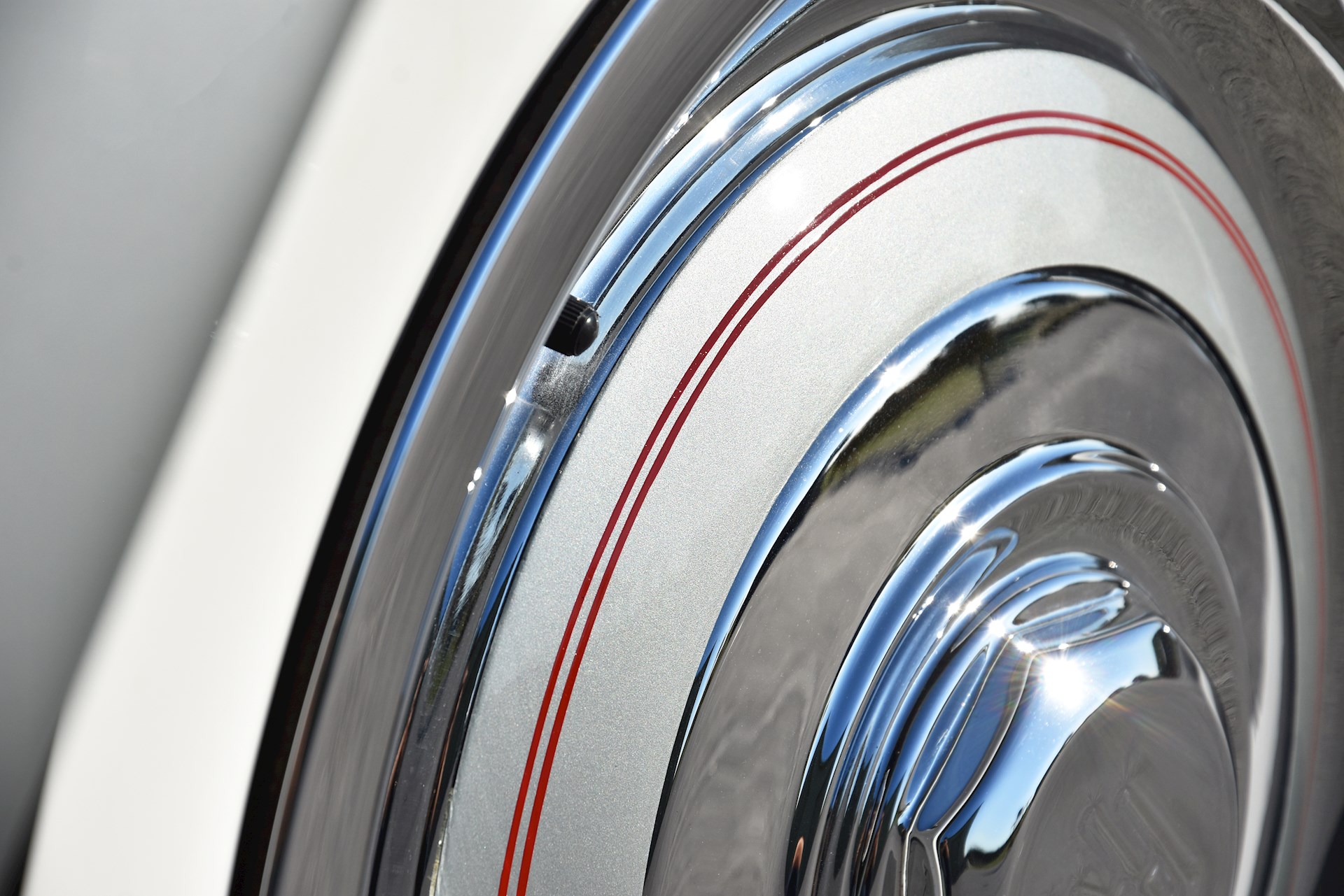 rollsroyce-hubpinstripjpg