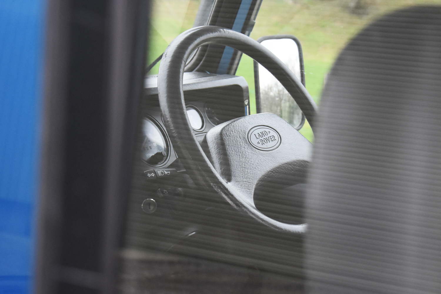 27- SteeringWheel 2.JPG