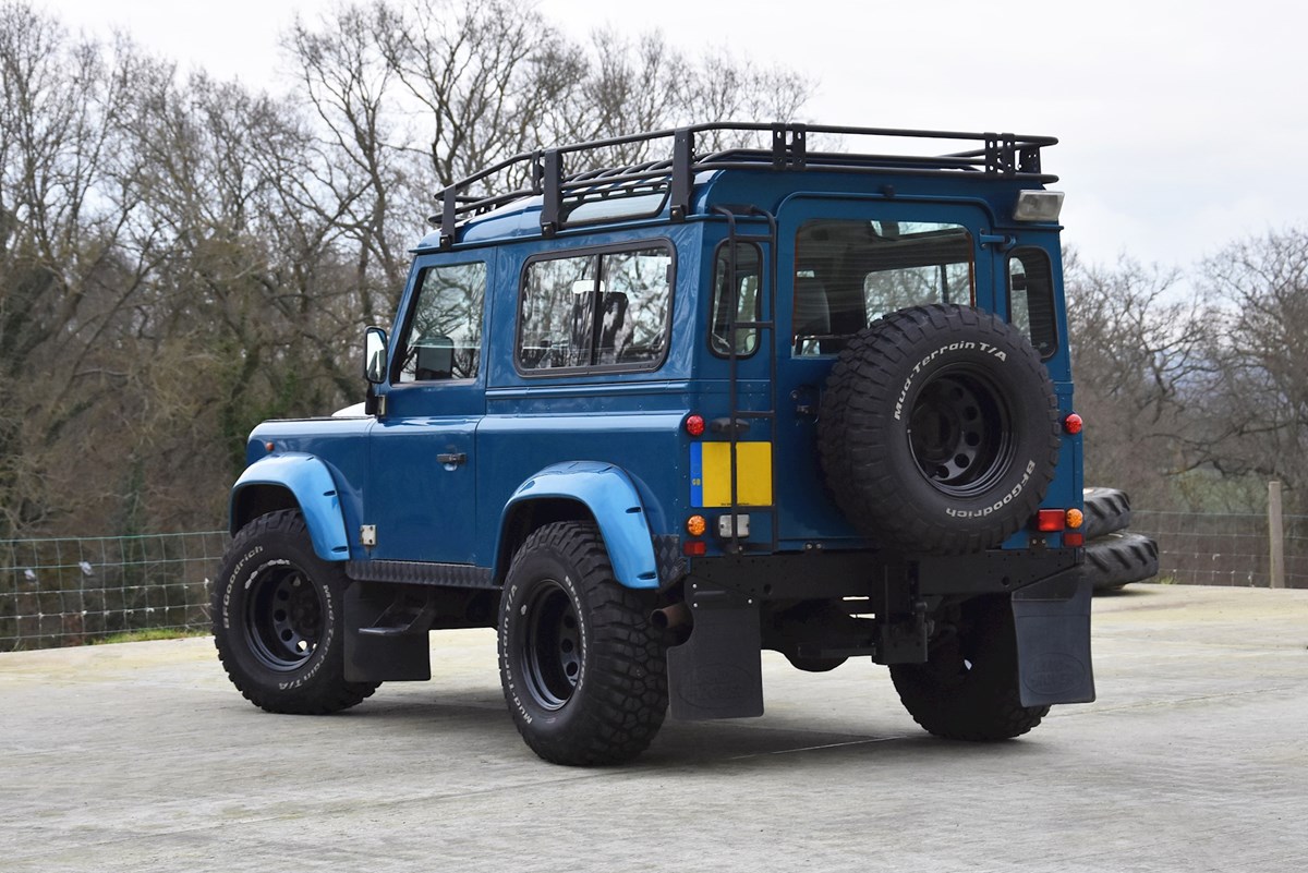Land rover defender 1998