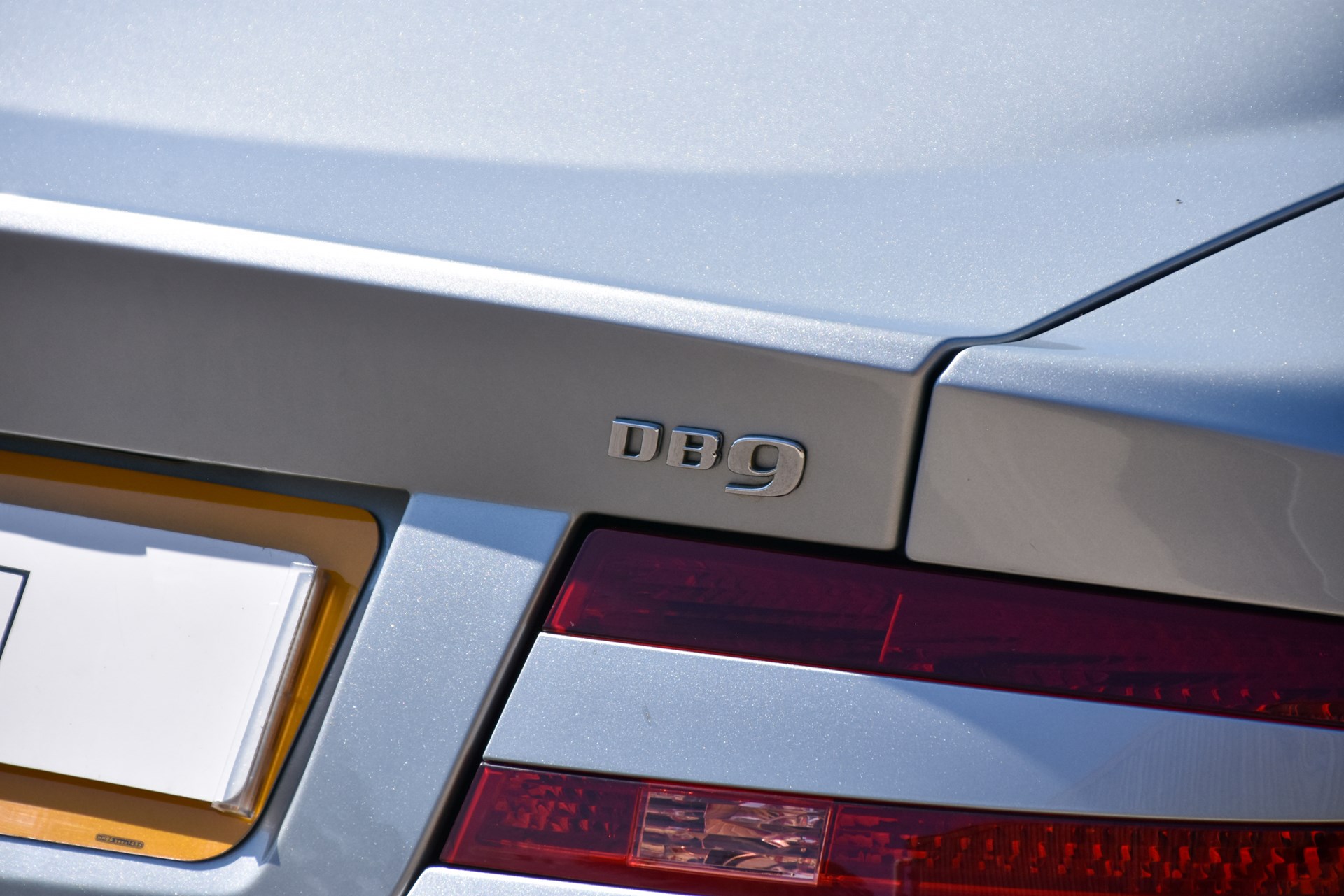 Dentdb9 18
